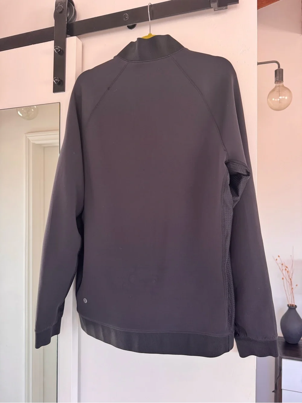 Men's Black Half-Zip Performance Pull Over